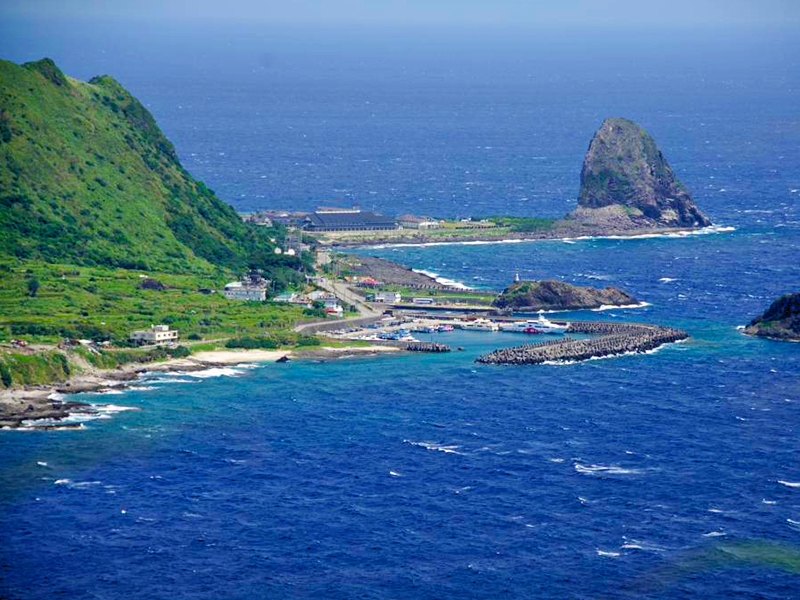 Đảo Hoa Lan ( LanYu) nằm ở vùng biển phía đông nam của Đài Loan và là hòn đảo xa xôi lớn thứ hai ở Đài Loan.